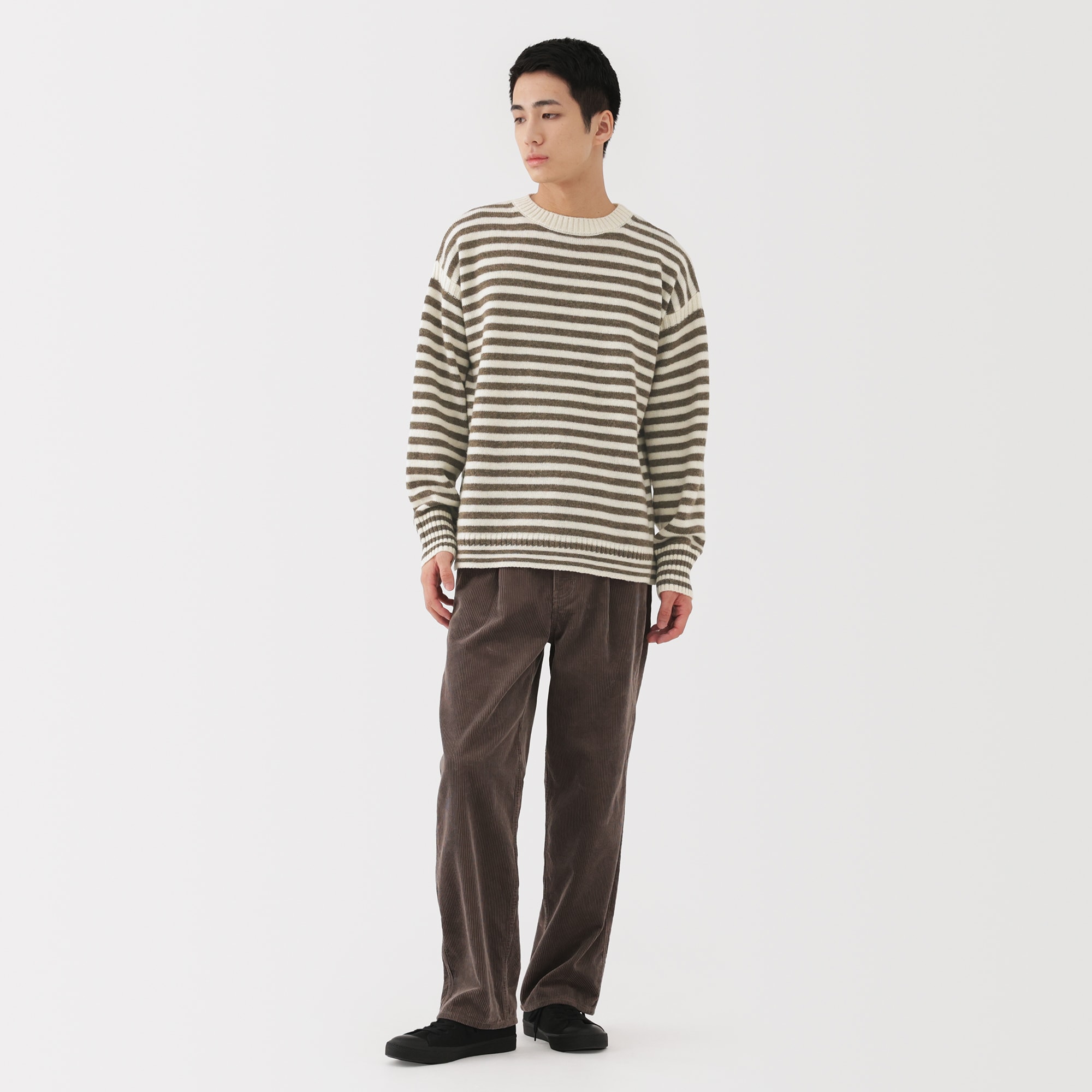 紳士　アンデスウールクルーネックセーター