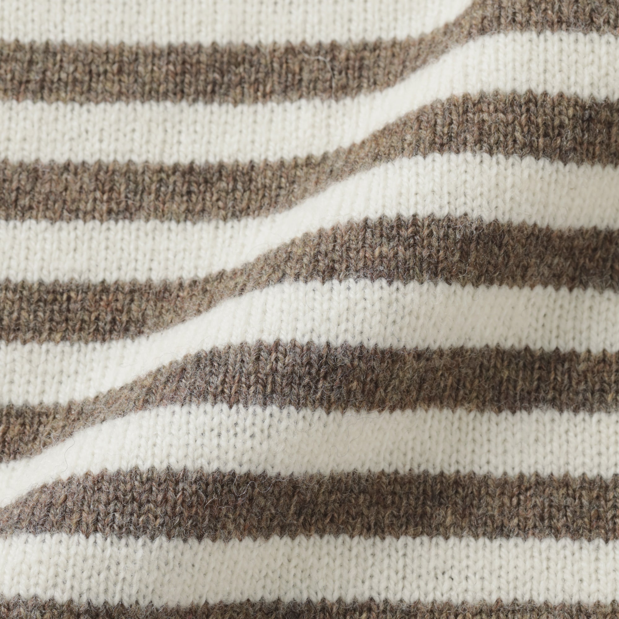 紳士　アンデスウールクルーネックセーター