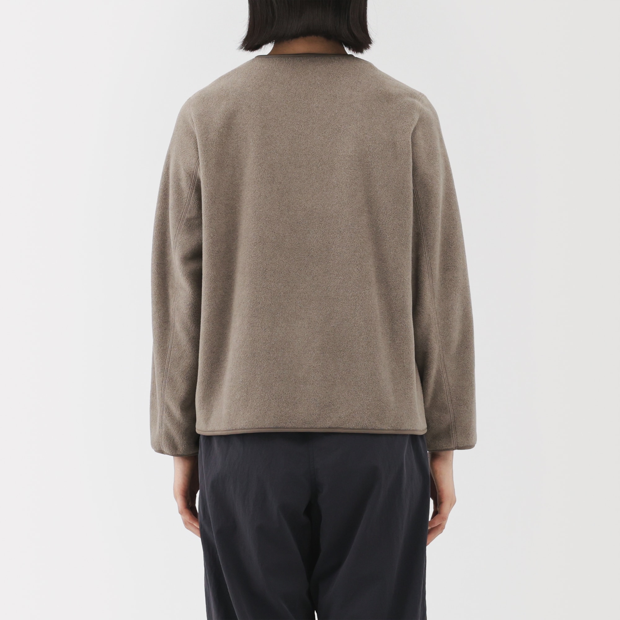 婦人　素材に還るフリースカーディガン