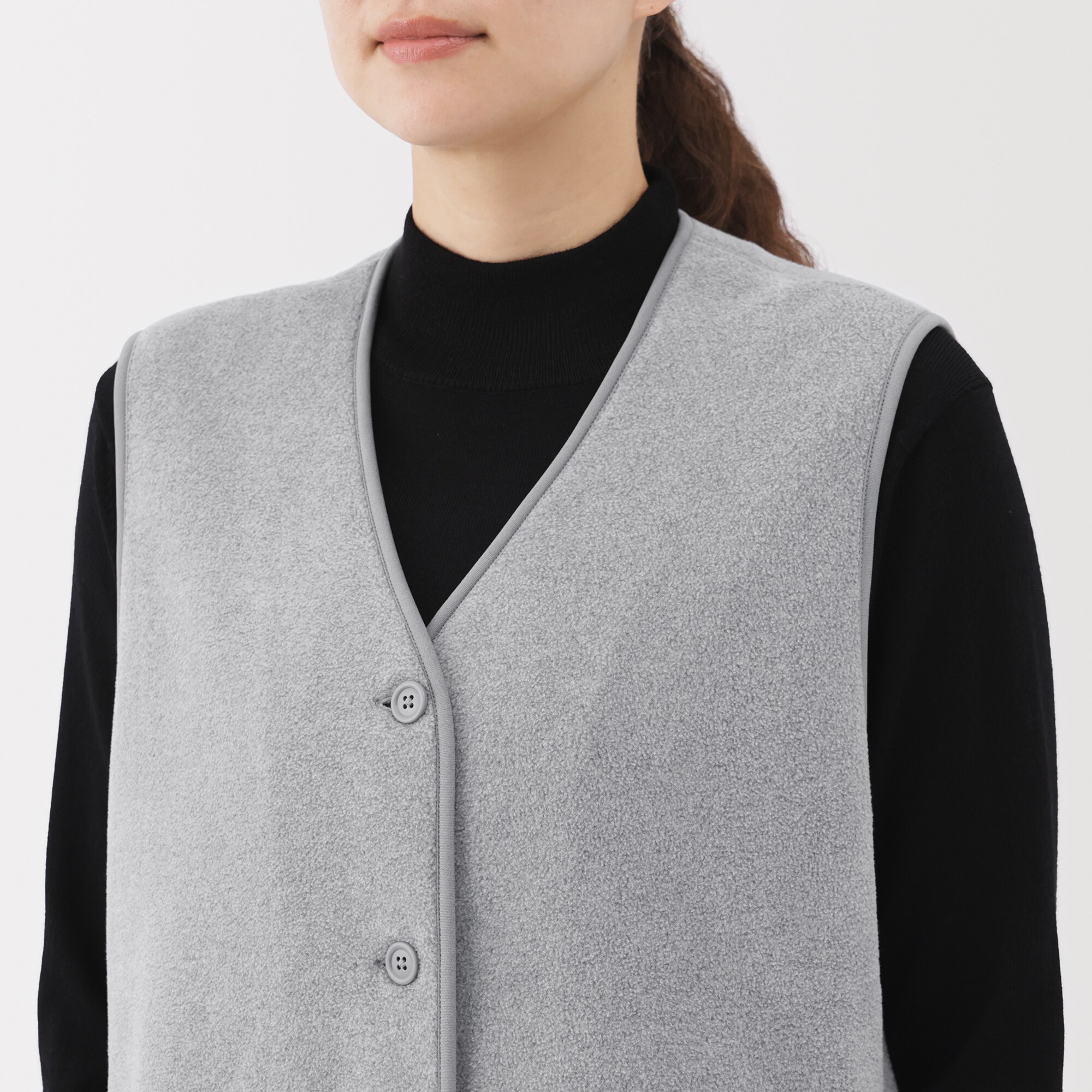 婦人　素材に還るフリースロングベスト