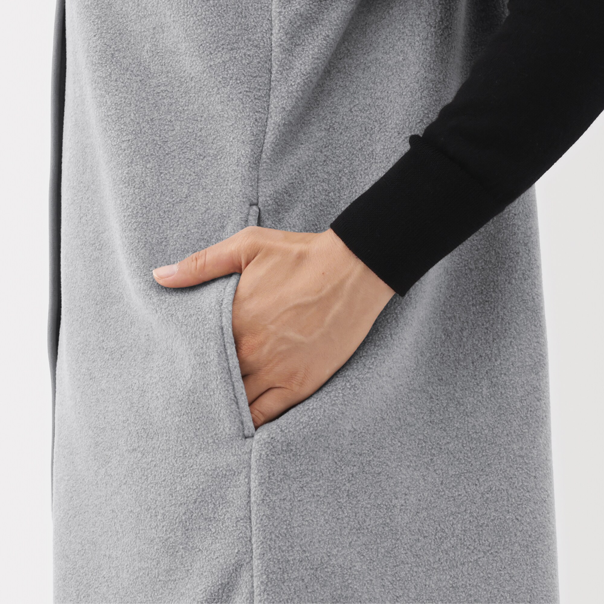 婦人　素材に還るフリースロングベスト