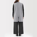 婦人　素材に還るフリースロングベスト