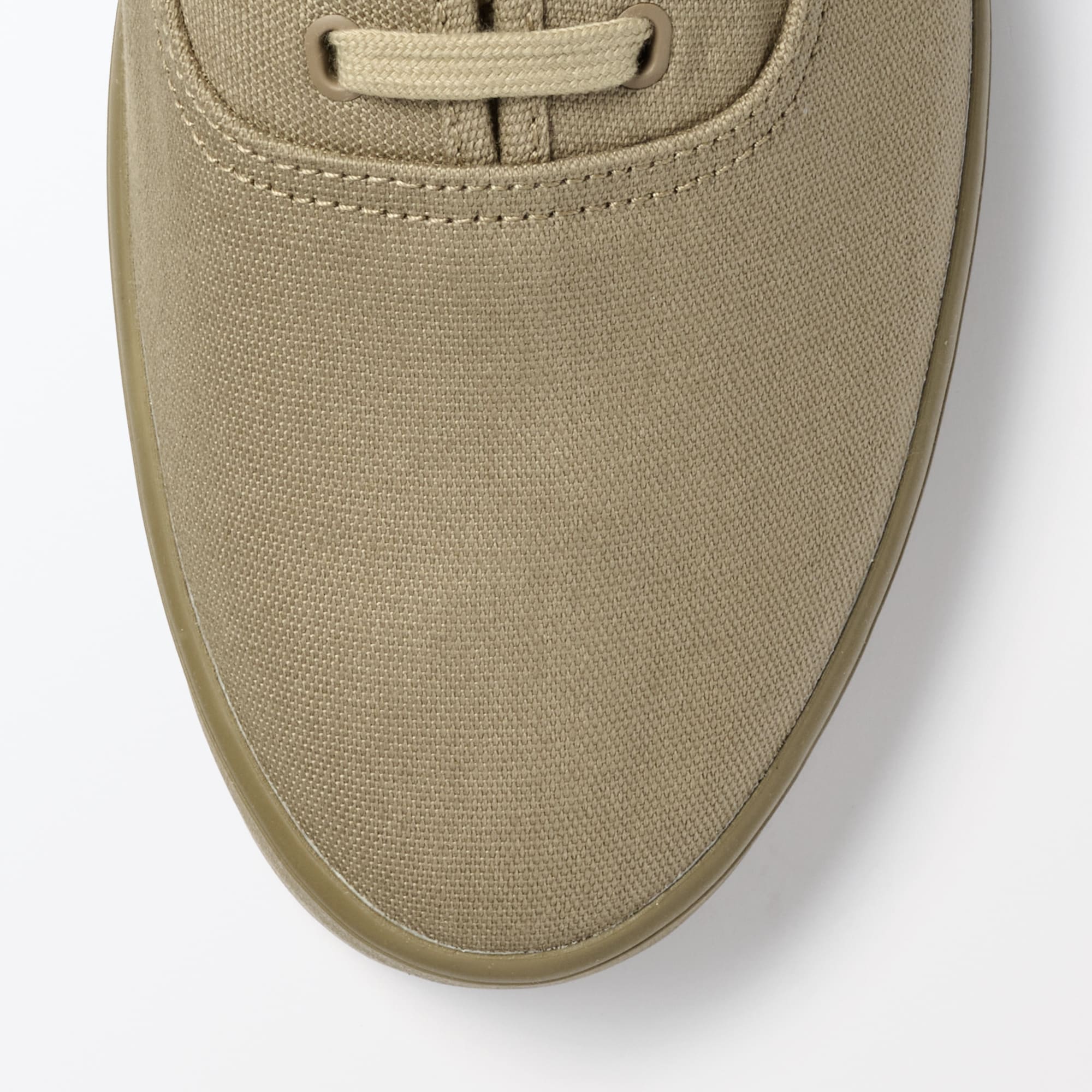 紳士　柔らかい中敷を使用した　撥水キャンバススニーカー