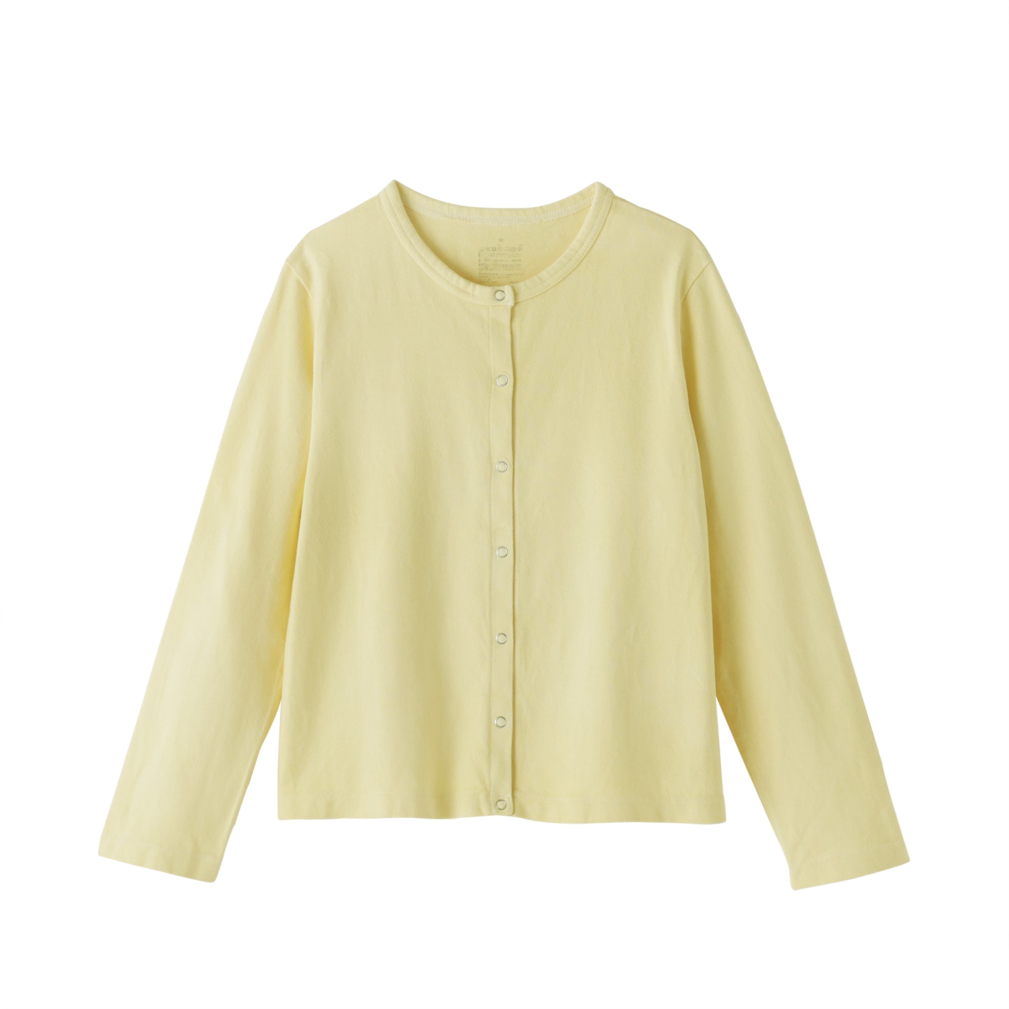 染めなおした服（キハダ）