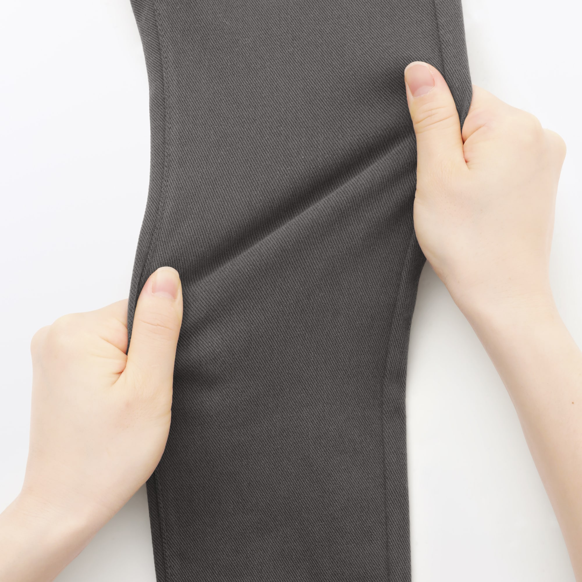 キッズ　ジャージーストレッチツイルレギンスパンツ