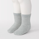 ベビー　足なり直角　靴下（３足組）