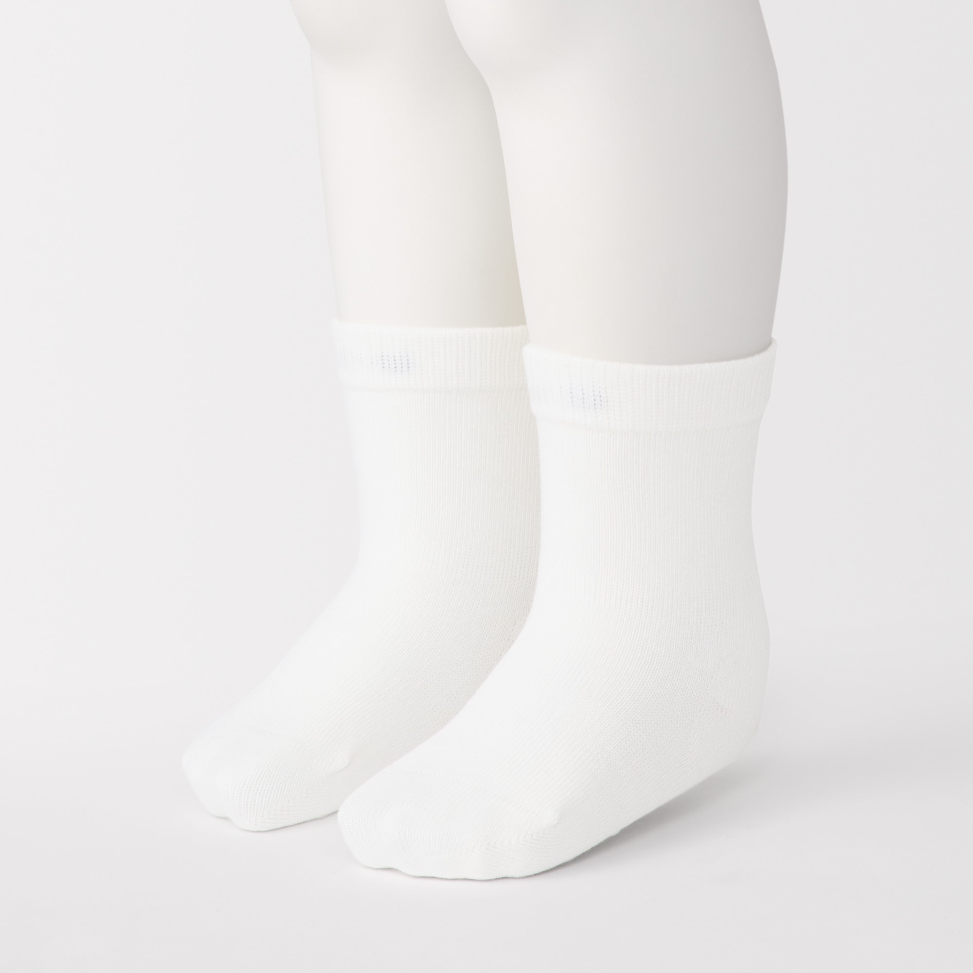 ベビー　足なり直角　靴下（３足組）