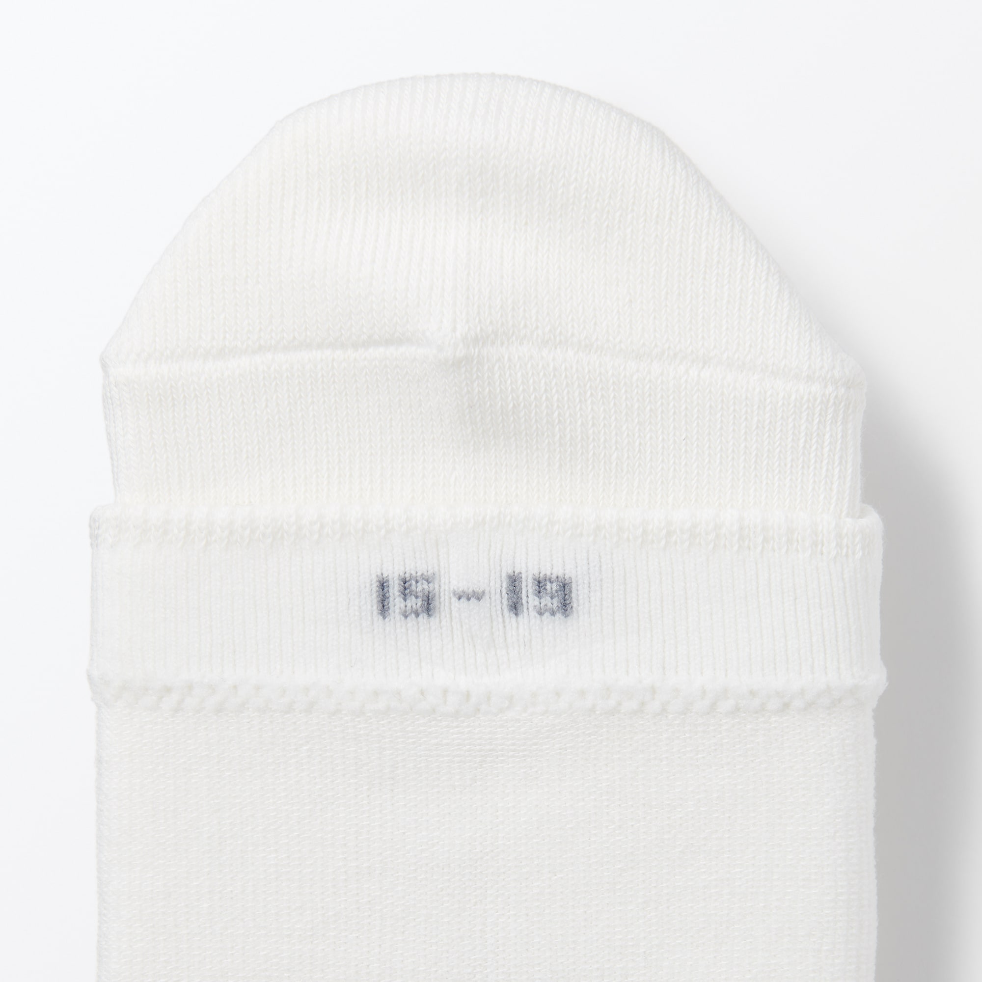 キッズ　足なり直角　靴下（３足組）