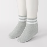 キッズ　足なり直角　ショート丈靴下（柄・３足組）