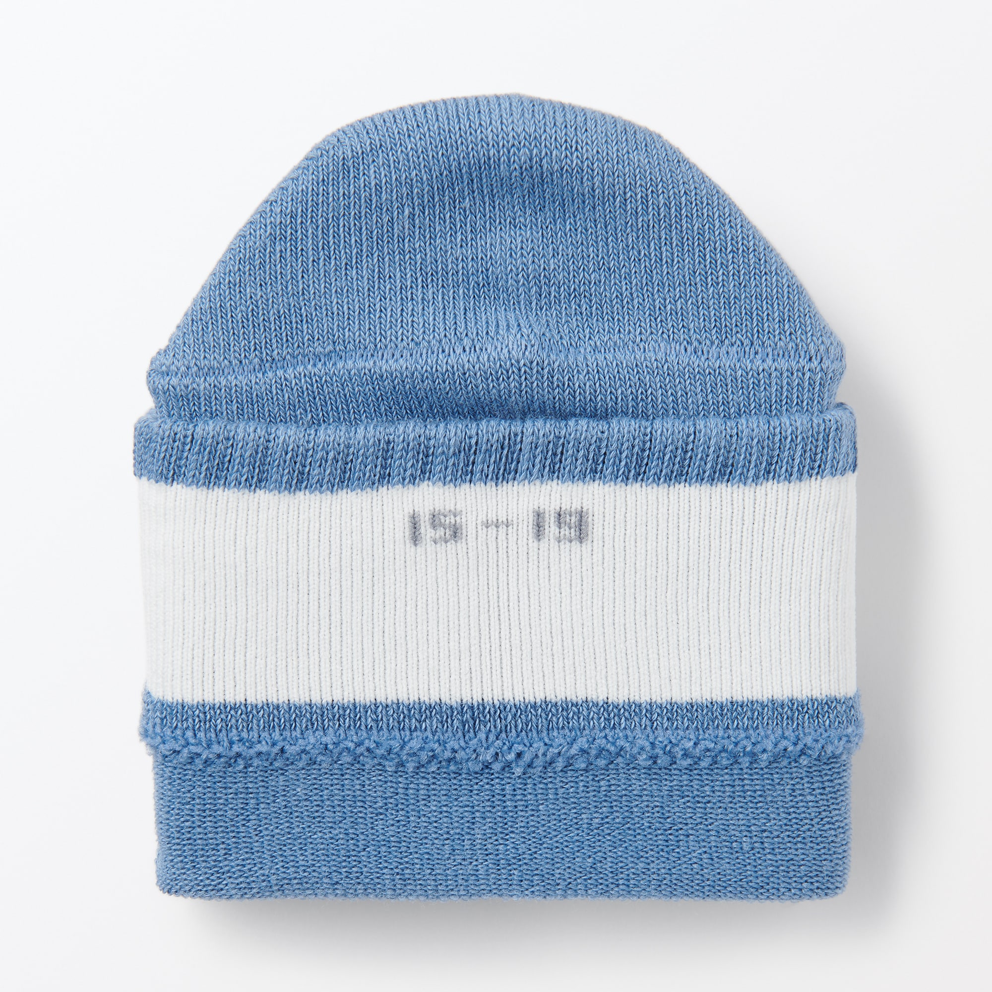 キッズ　足なり直角　ショート丈靴下（３足組）