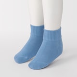 キッズ　足なり直角　ショート丈靴下（３足組）