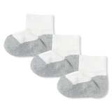 キッズ　足なり直角　ショート丈靴下（３足組）