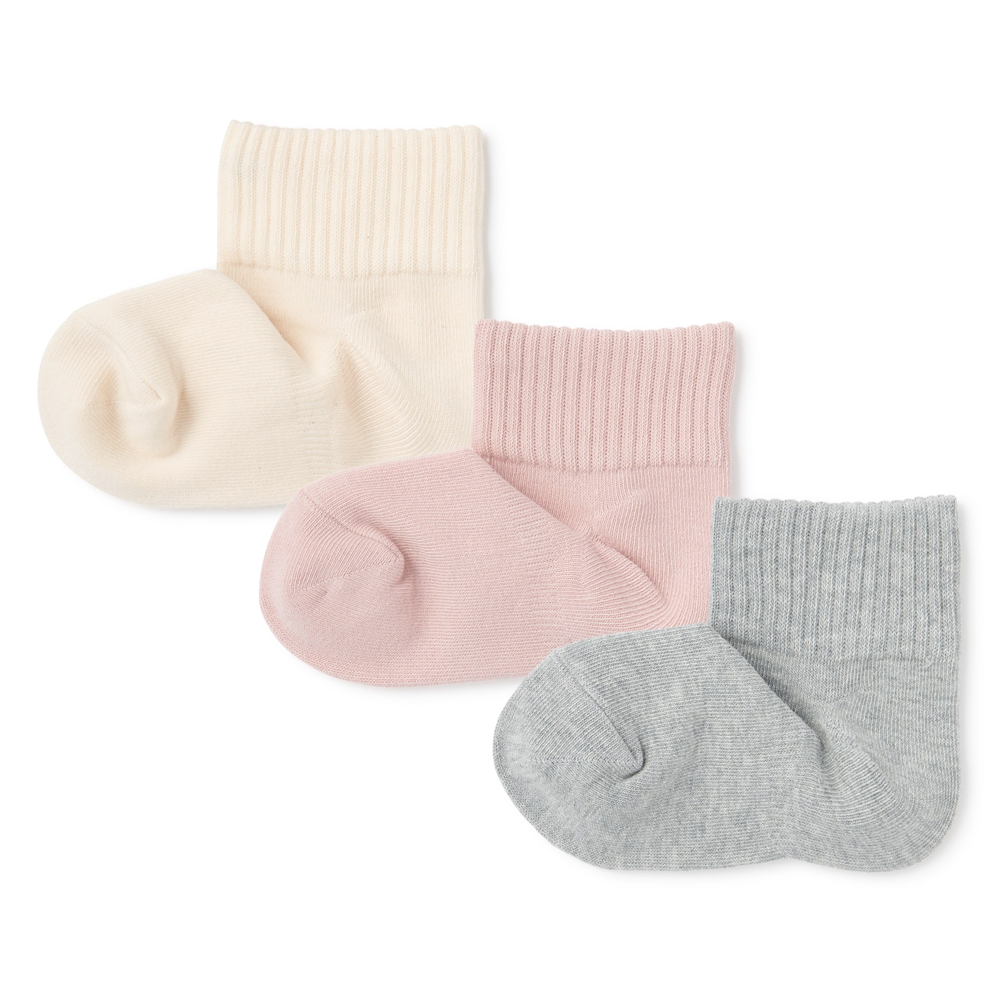 キッズ　足なり直角　ショート丈靴下（３足組）