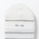 キッズ　足なり直角　靴下（柄・３足組）