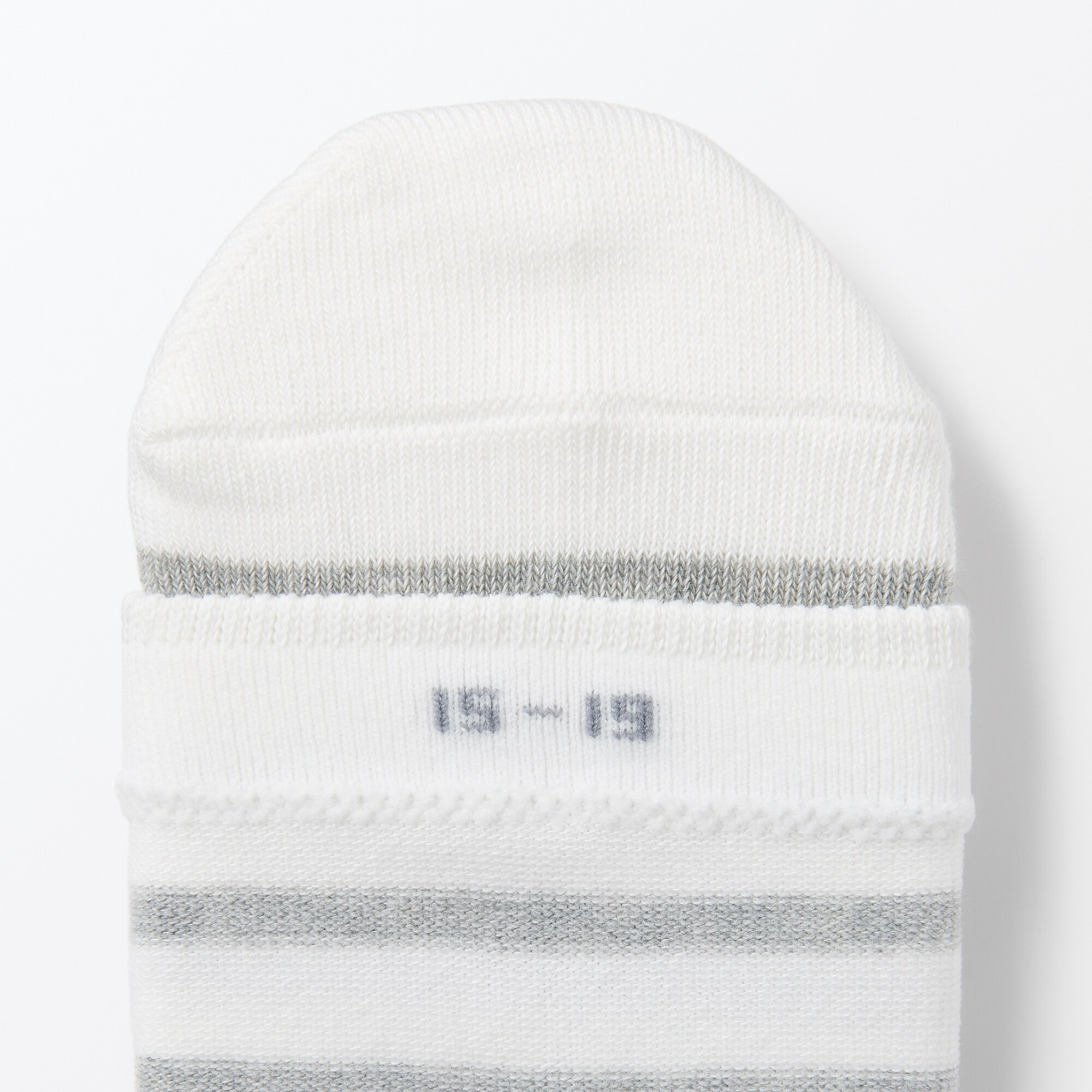 キッズ　足なり直角　靴下（柄・３足組）