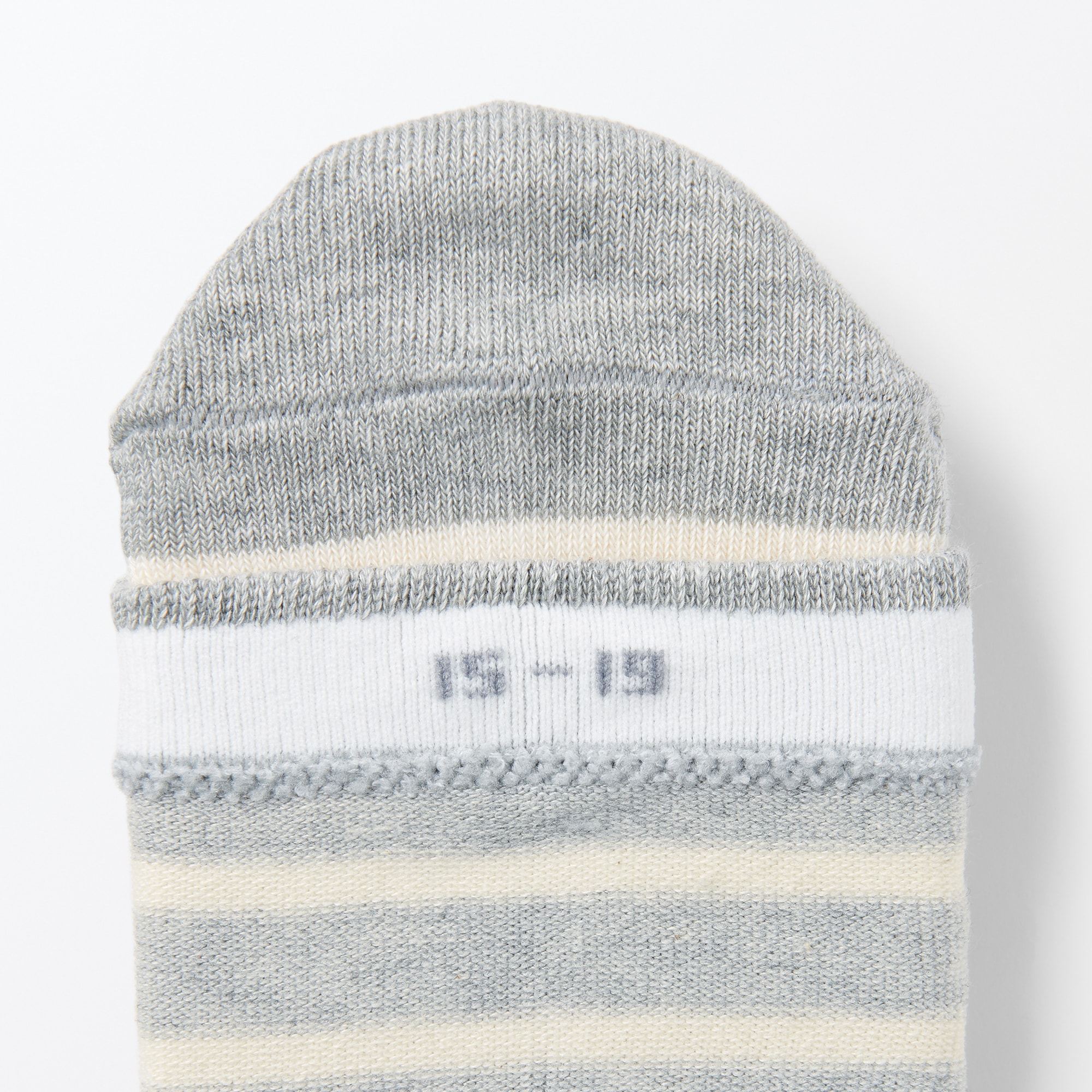 キッズ　足なり直角　靴下（柄・３足組）