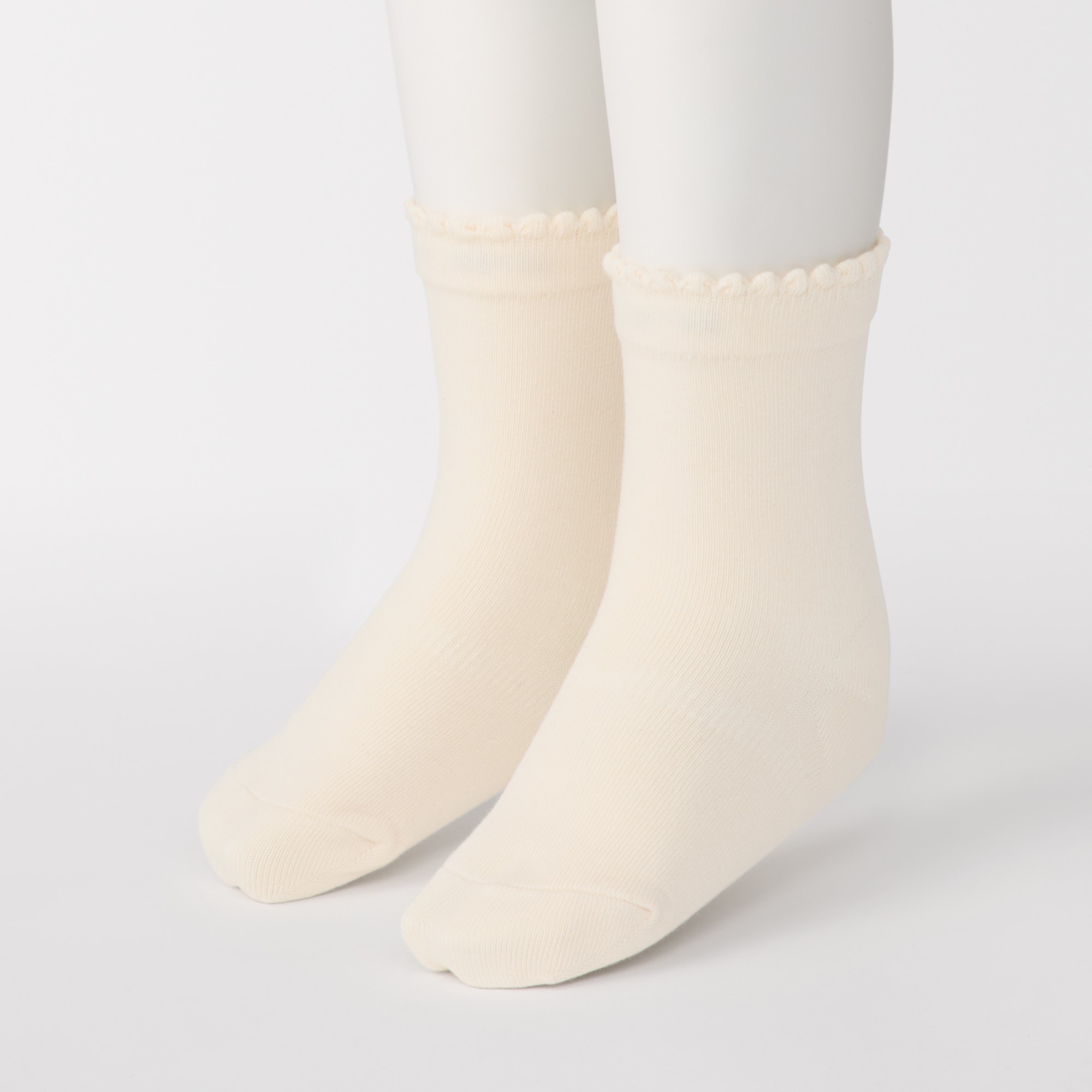キッズ　足なり直角　ピコット靴下（３足組）