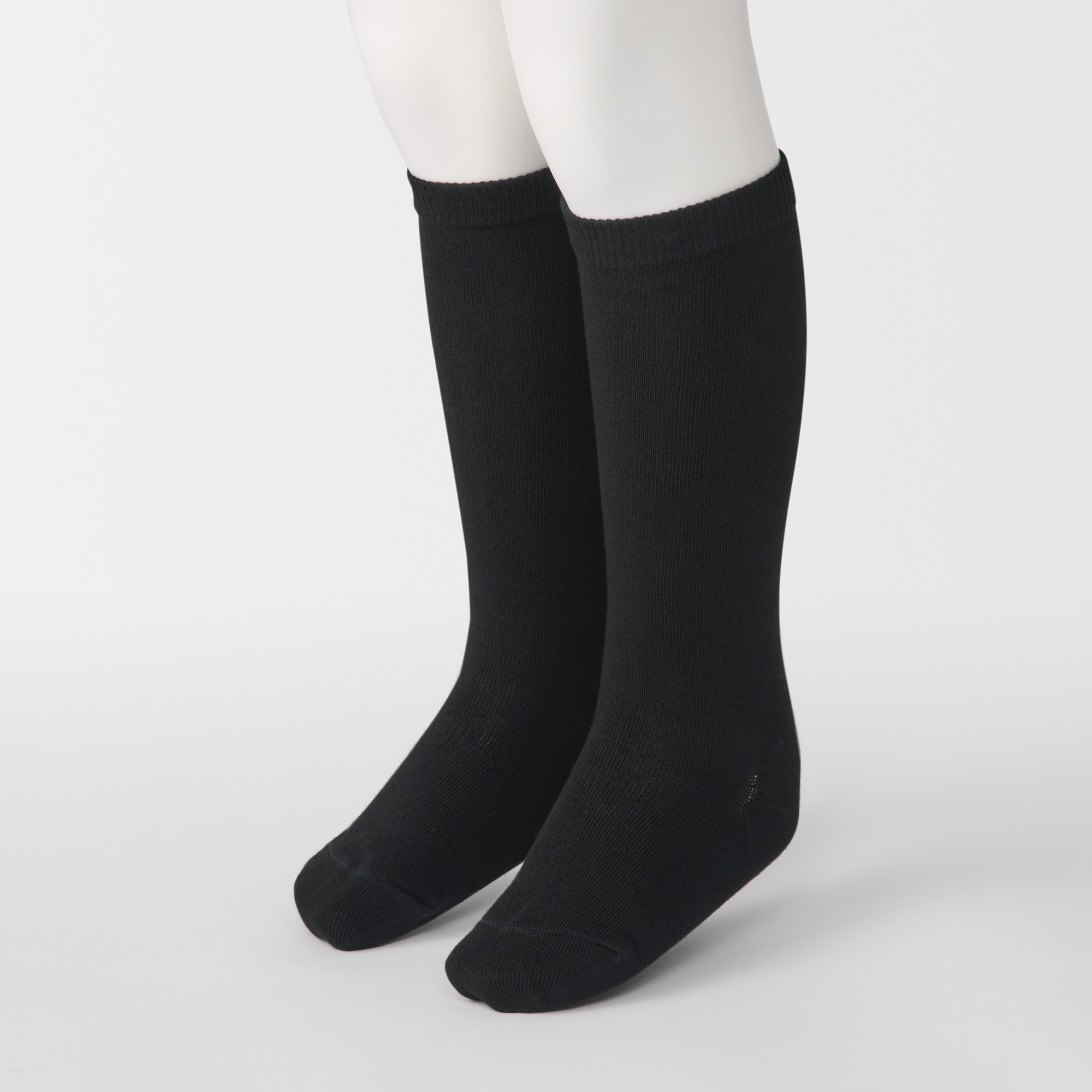 キッズ　足なり直角　ハイソックス（３足組）