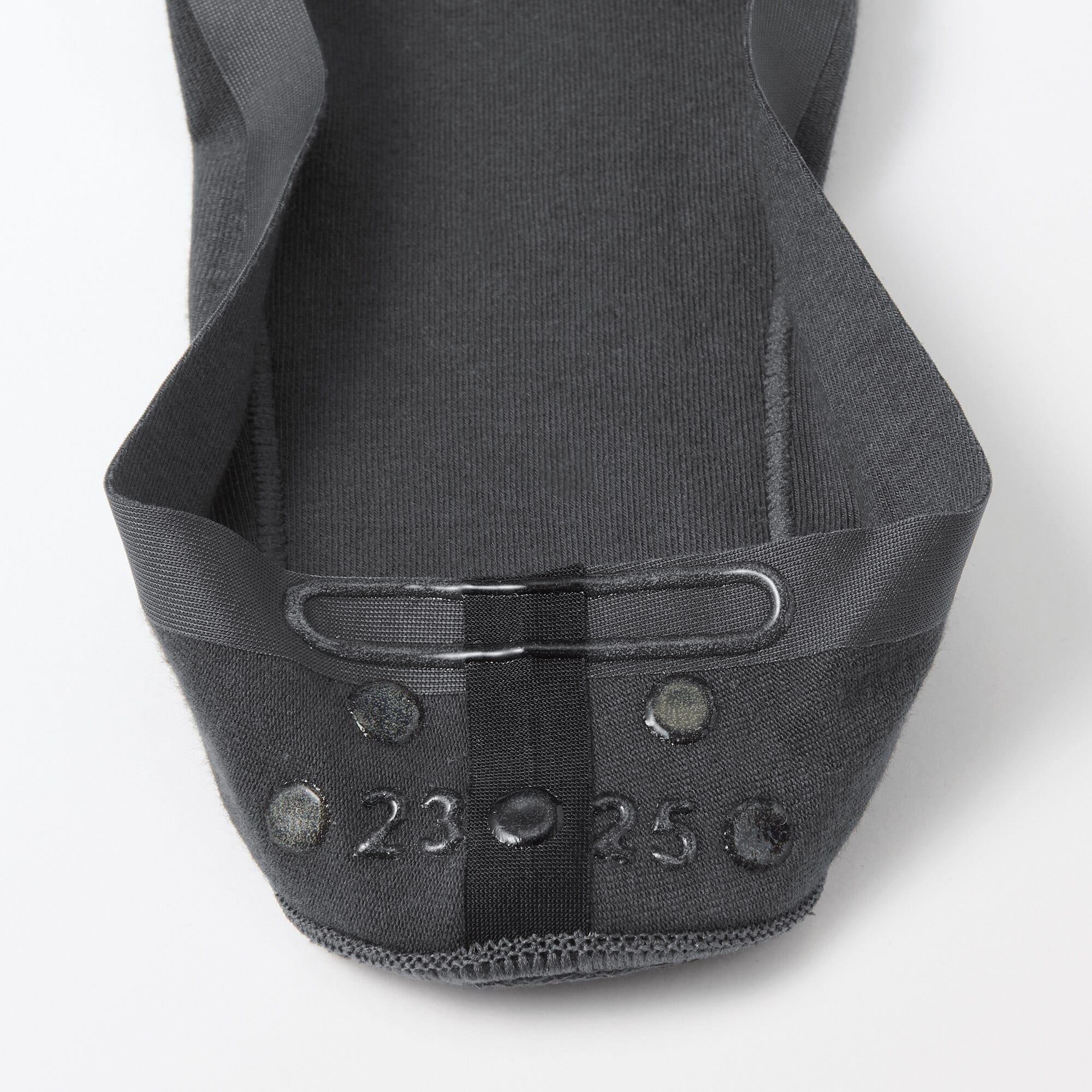 婦人　つま先に縫い目のない　浅履きフットカバー（かかと滑り止め付き）