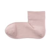 婦人　足なり直角　履き口やわらか　レーヨン混　薄手ショート丈靴下（口ゴムなし）