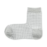 婦人　足なり直角　履き口やわらか　ギンガムチェック柄ショート丈靴下（口ゴムなし）