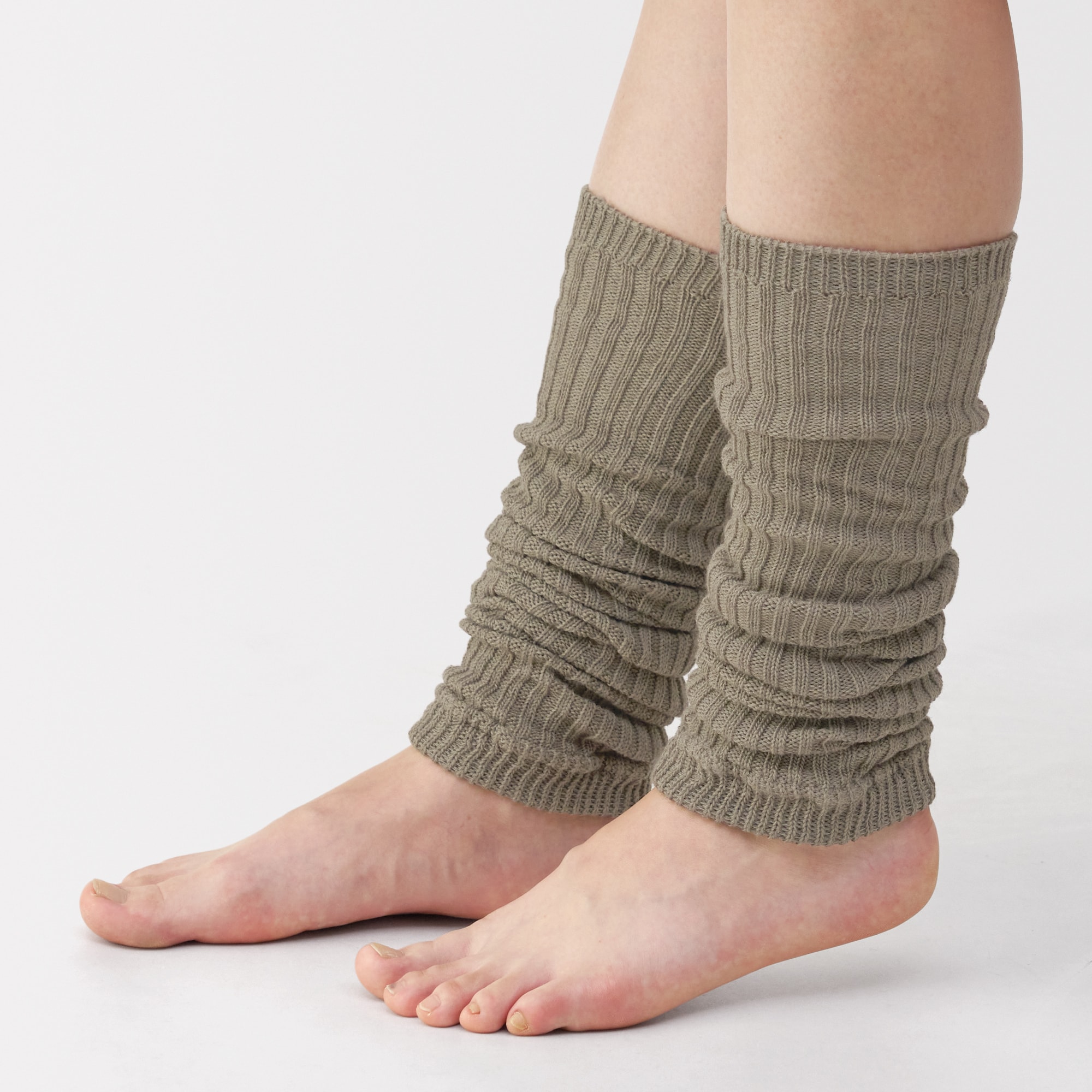 あったか綿　手にも使える　レッグウォーマー（ウール入り）