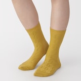 婦人　足なり直角　履き口やわらか　ケーブル柄靴下