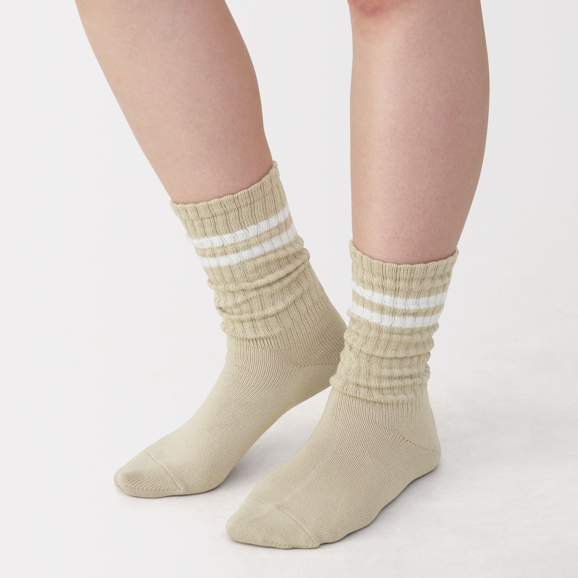 婦人　足なり直角　履き口やわらか　くしゅっと履ける　リブ編み靴下（ライン）