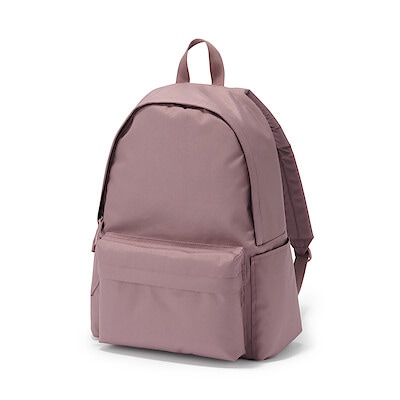 肩の負担を軽くする　撥水リュックサック