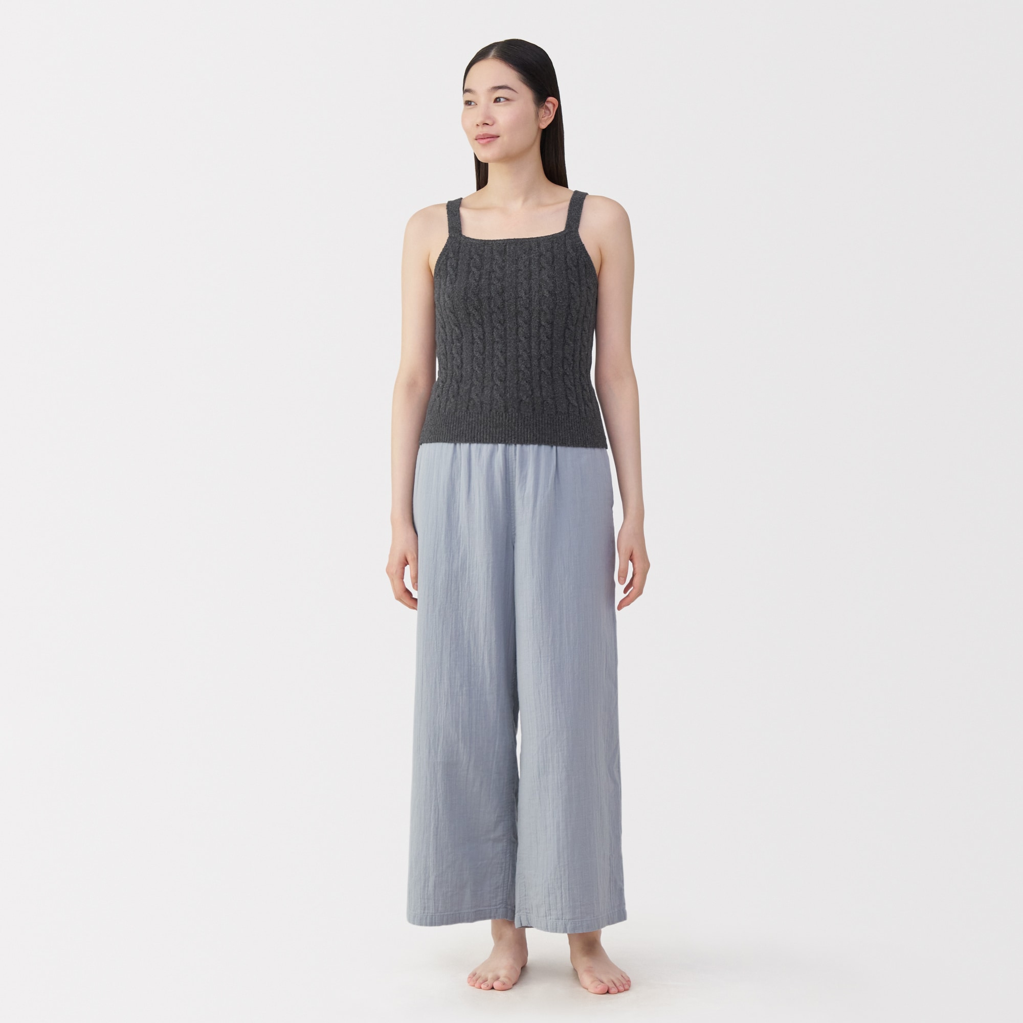 婦人　コットン混もこもこキャミソール　ケーブル柄