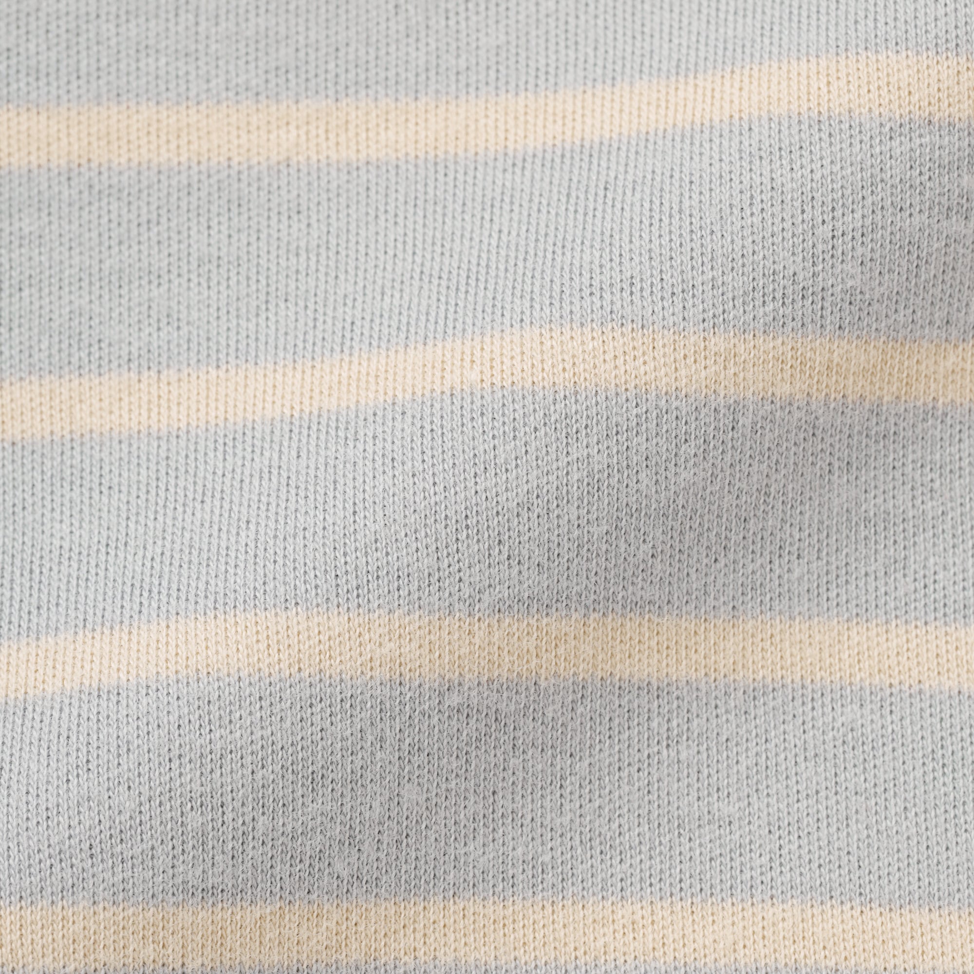 キッズ　両面起毛ハイネック長袖Ｔシャツ