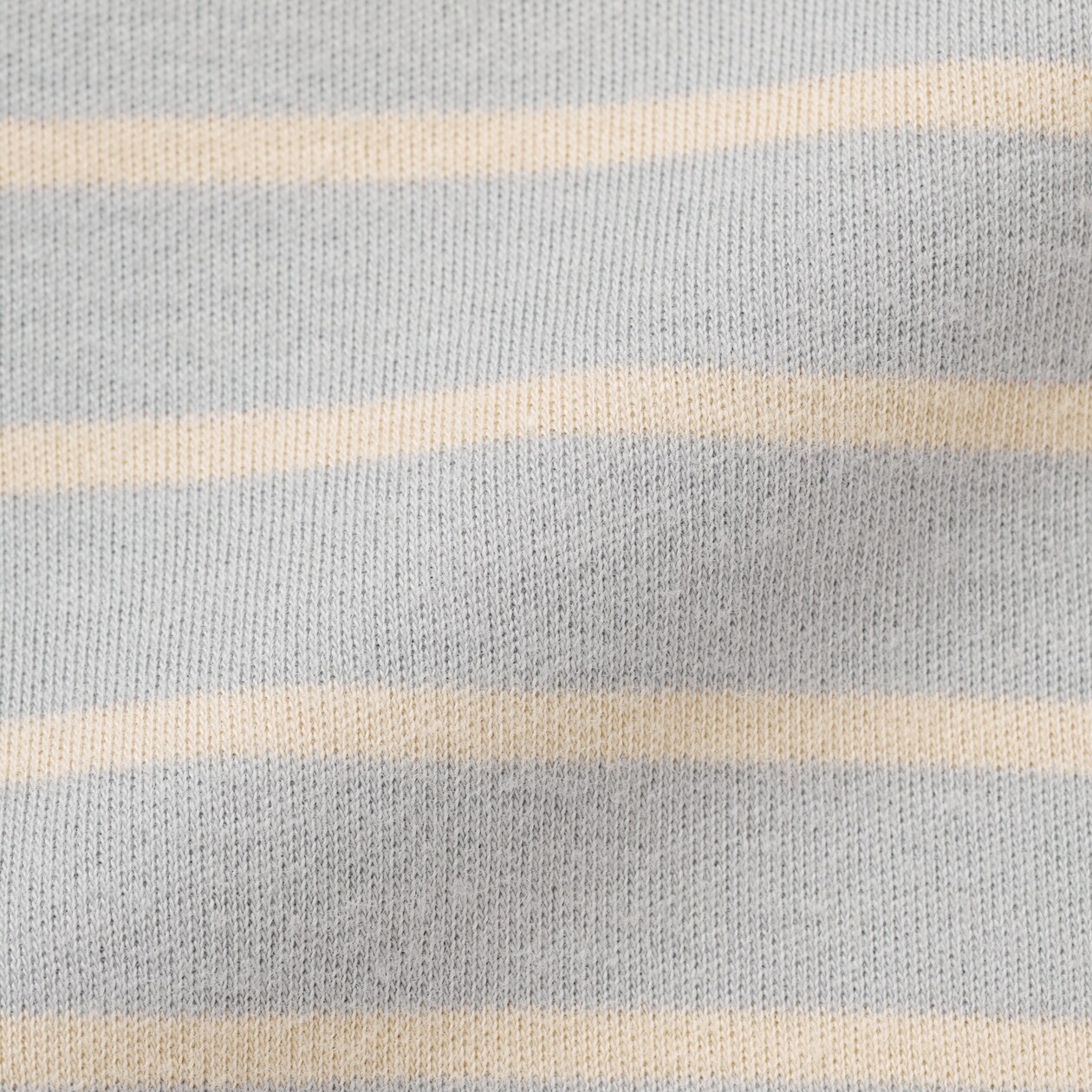 キッズ　両面起毛ハイネック長袖Ｔシャツ