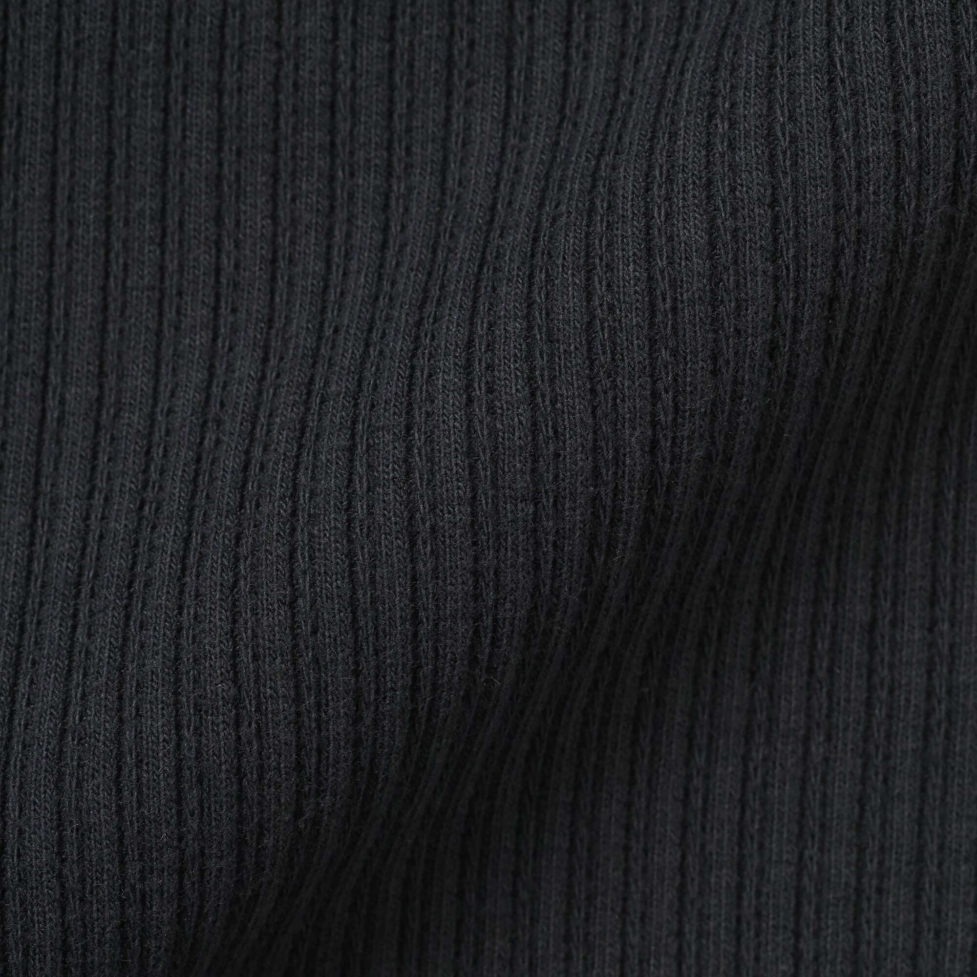 キッズ　ストレッチジャカード編みハイネック長袖Ｔシャツ