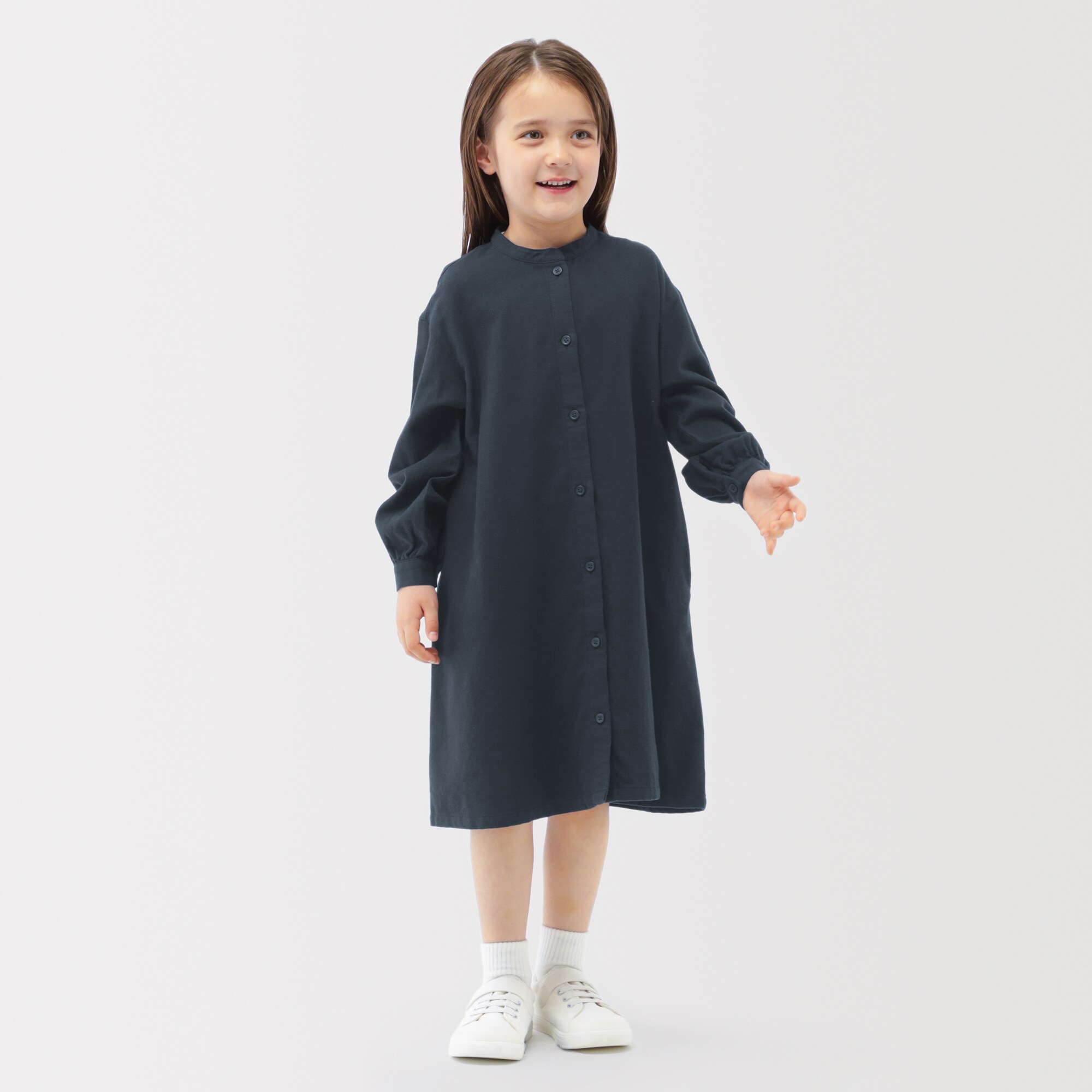 キッズ　両面起毛フランネルスタンドカラー長袖ワンピース
