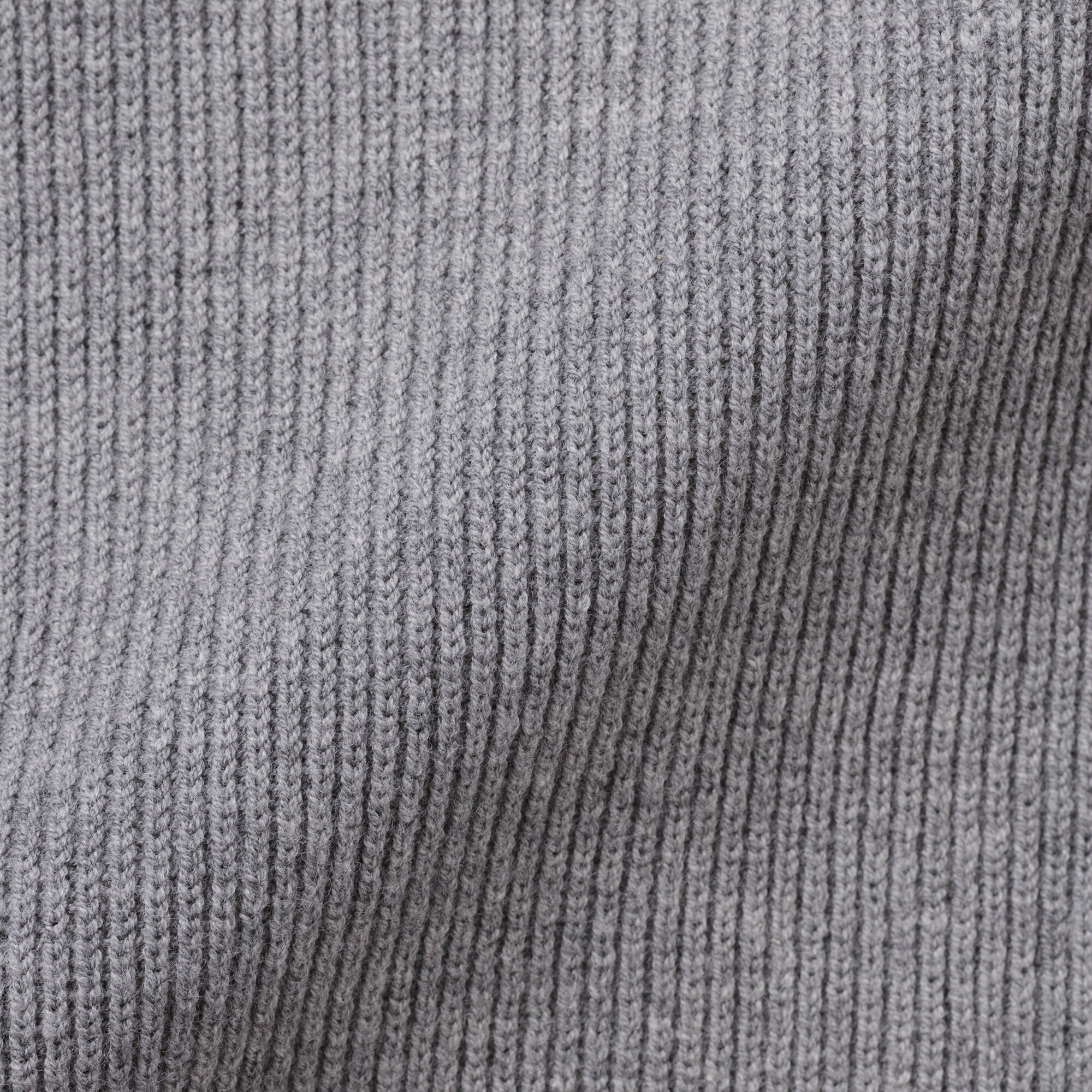 キッズ　洗えるニットクルーネックセーター