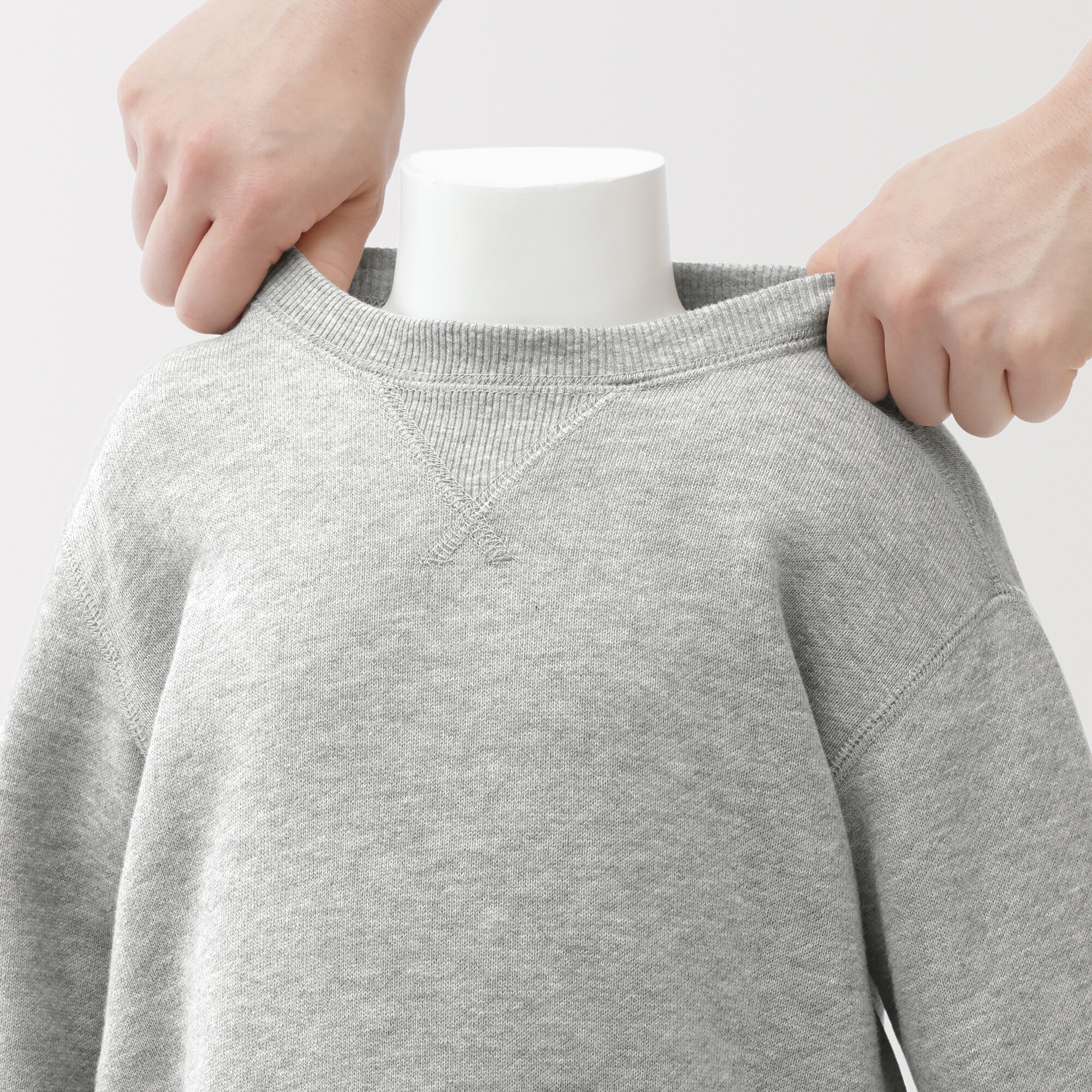 ベビー　あたまするっと　裏毛スウェットシャツ