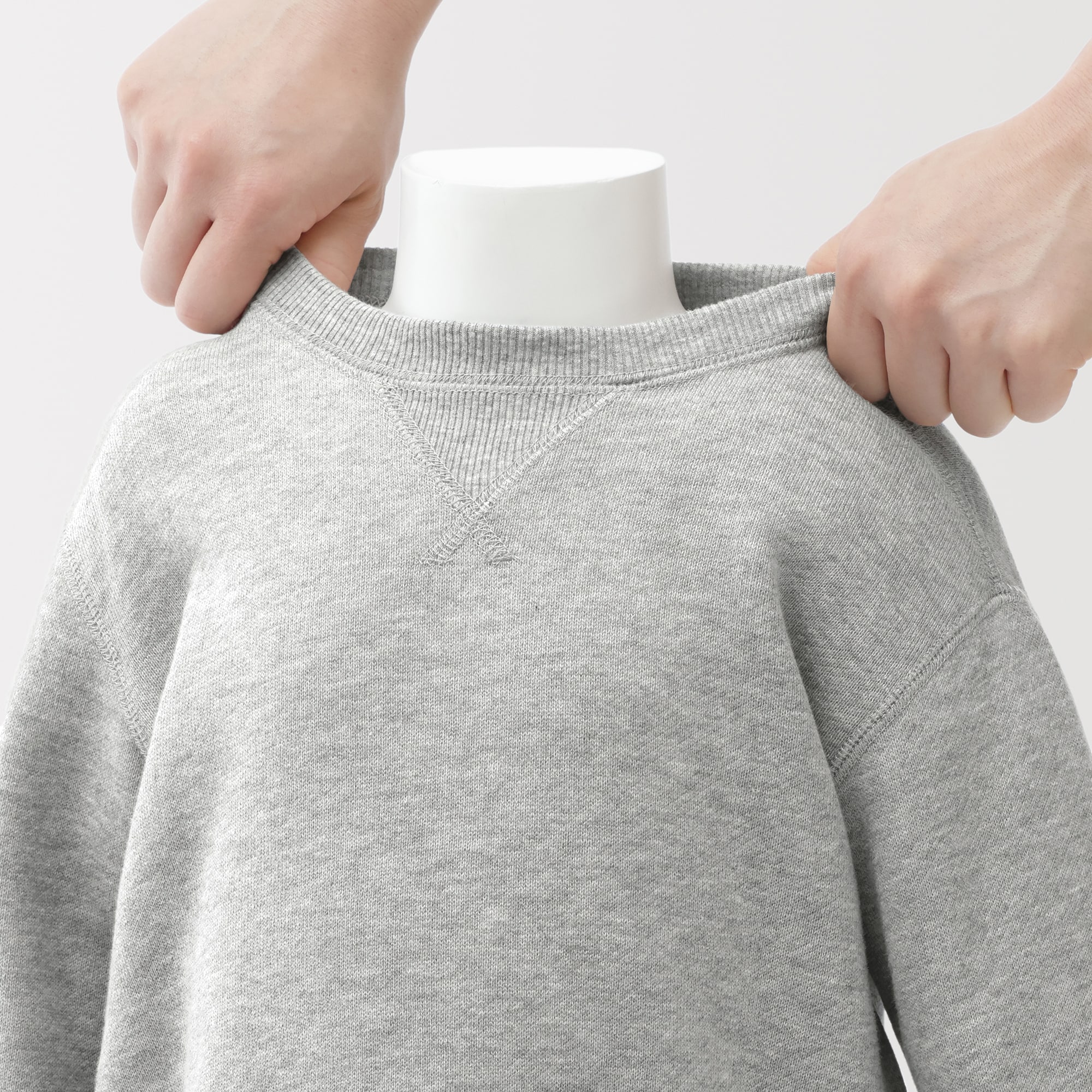 ベビー　あたまするっと　裏毛スウェットシャツ