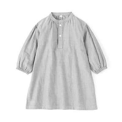 ベビー　二重ガーゼスタンドカラー長袖ワンピース