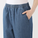 婦人　洗いざらし　デニムイージーテーパードパンツ