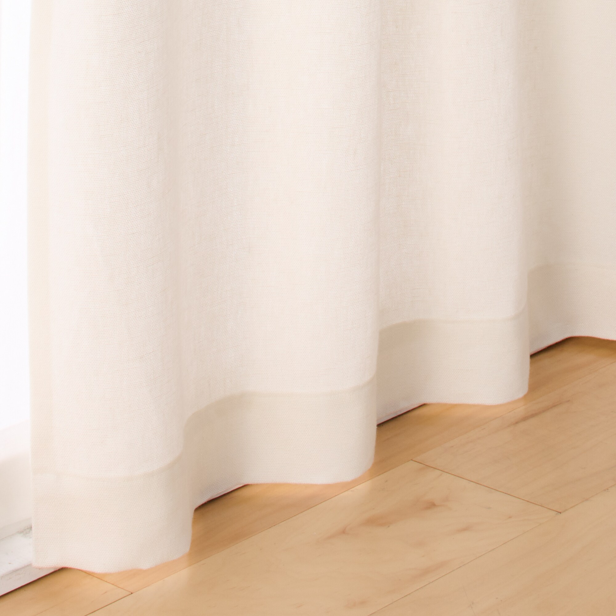 麻平織太番手ノンプリーツカーテン／オフ白