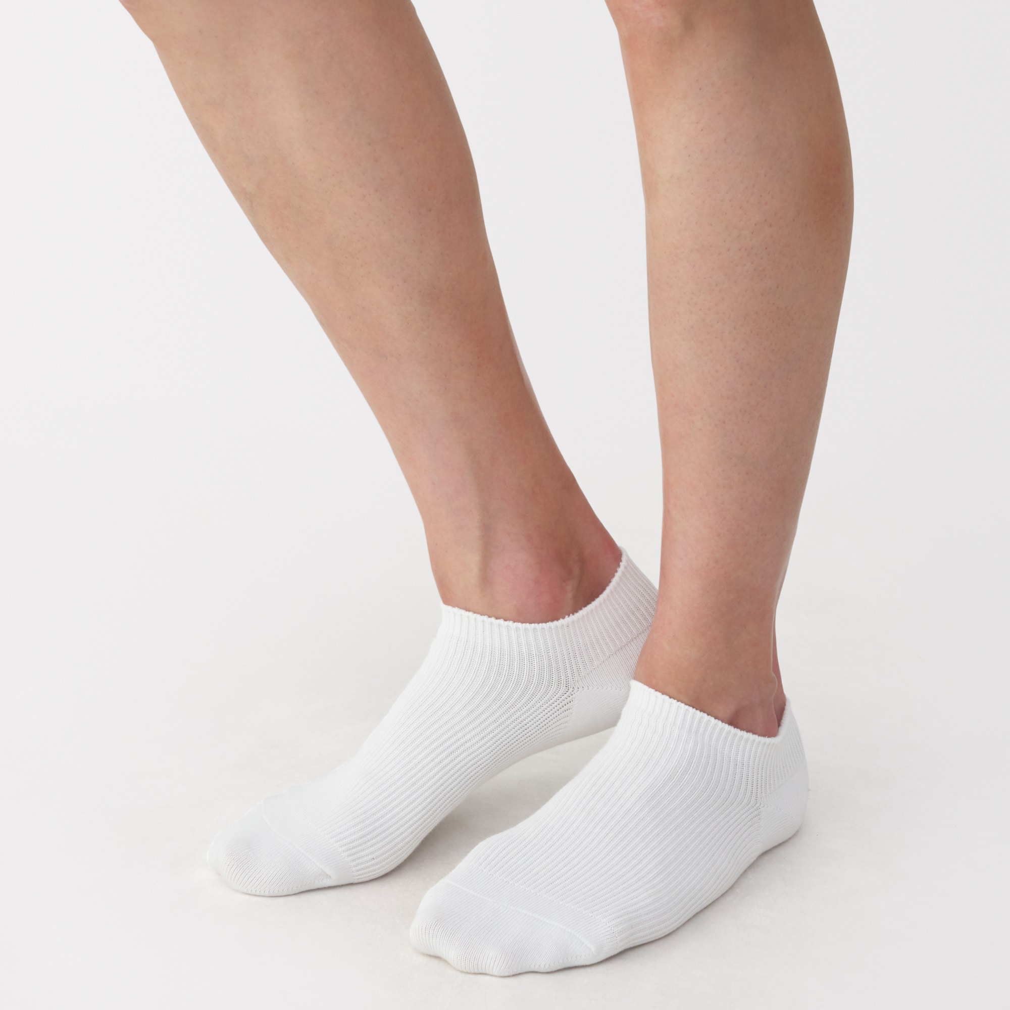 紳士　足なり直角　裏返しても履ける　スニーカーイン