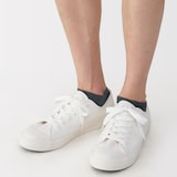 紳士　足なり直角　裏返しても履ける　スニーカーイン