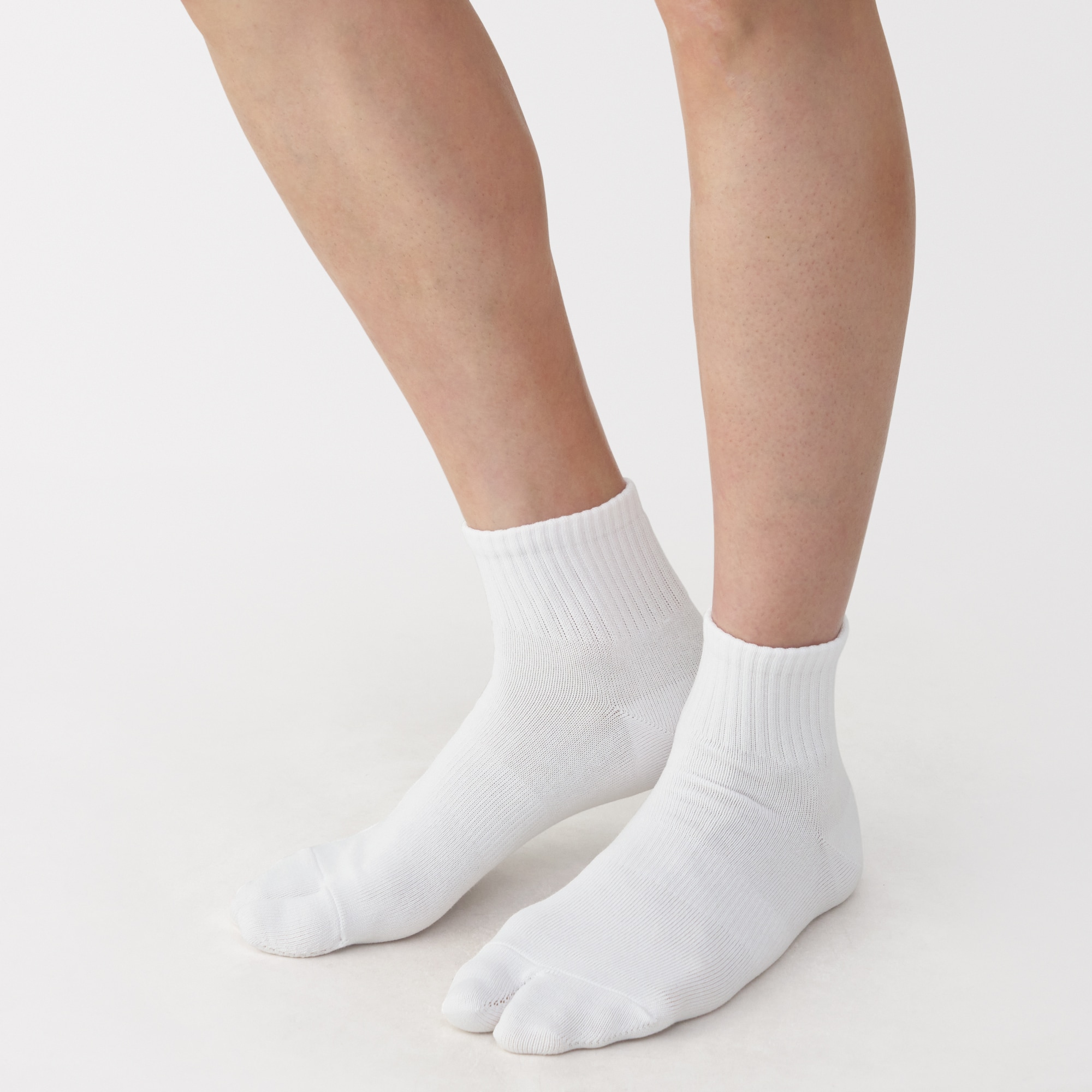 紳士　足なり直角　たび型ショート丈靴下