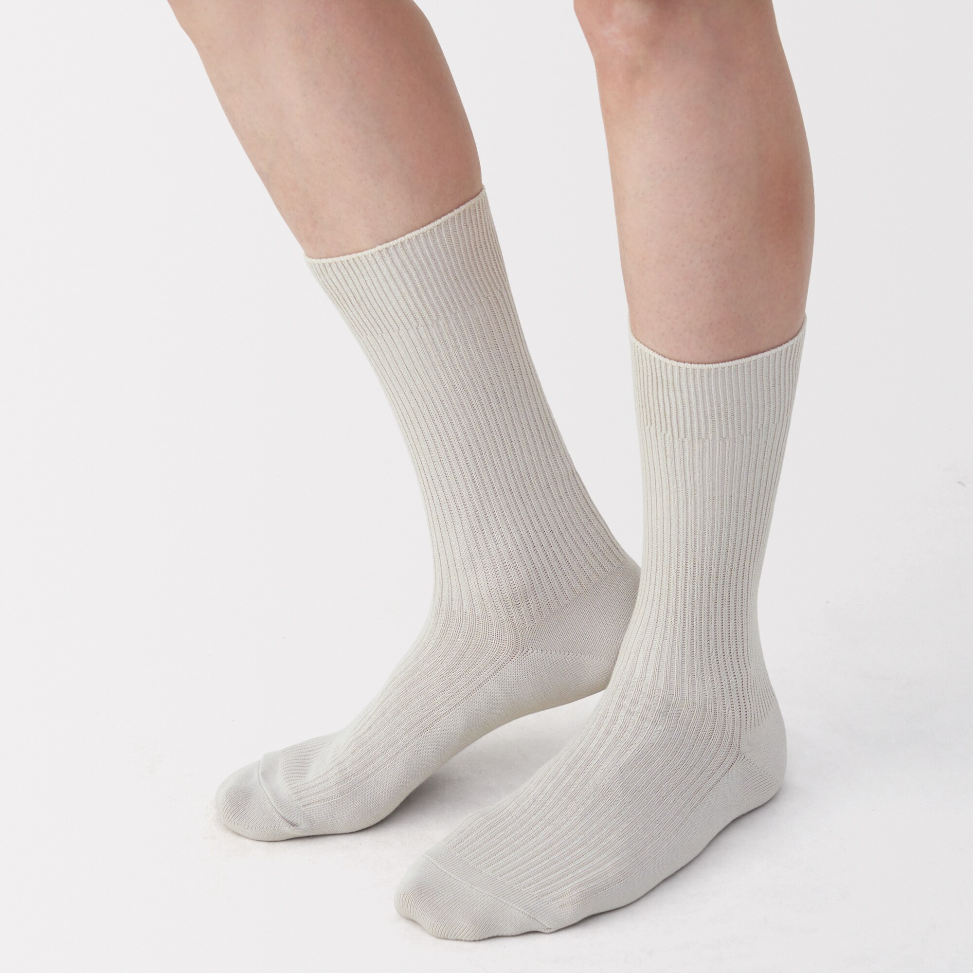 紳士　足なり直角　ズレ落ちにくいリブ編み靴下