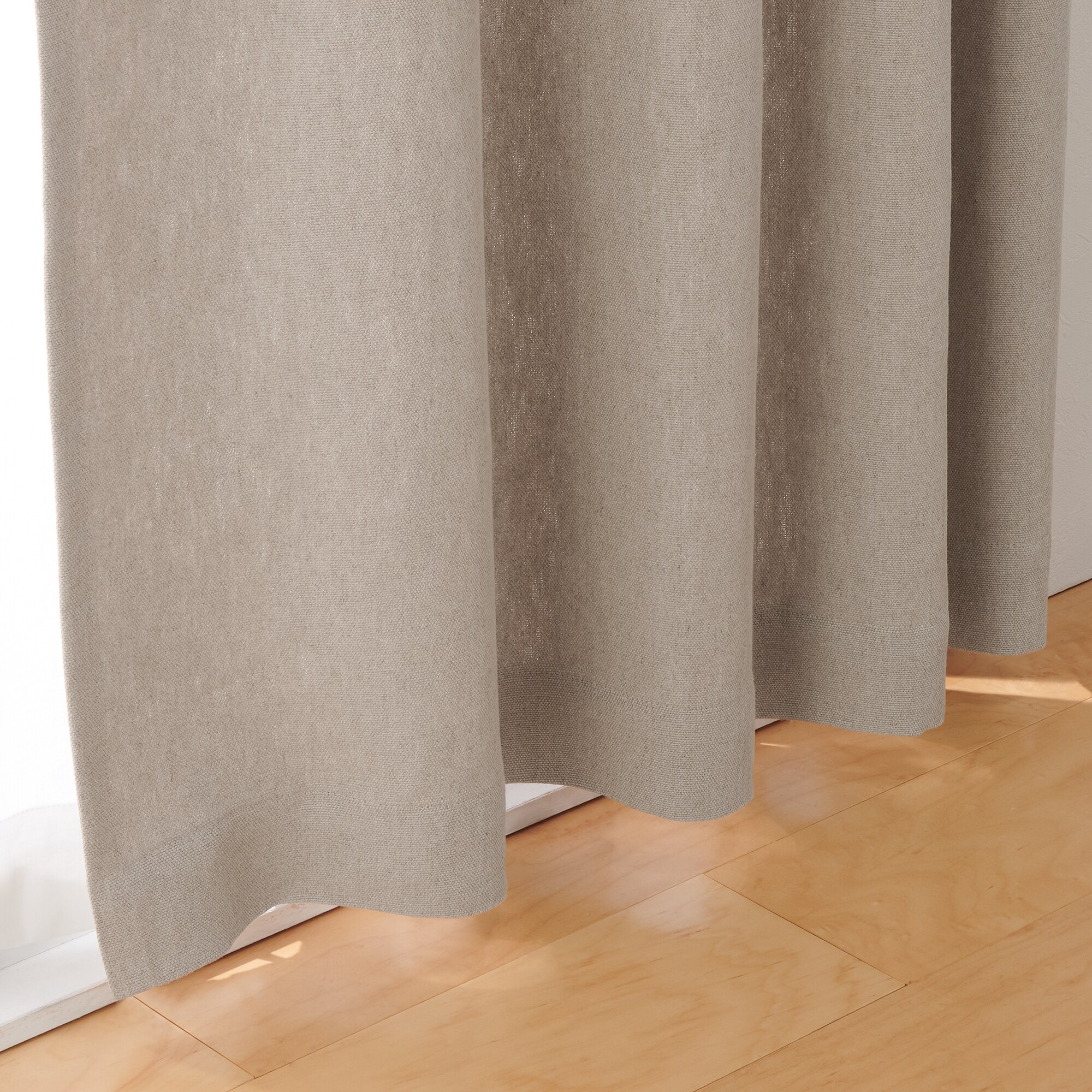 麻平織太番手ノンプリーツカーテン／生成