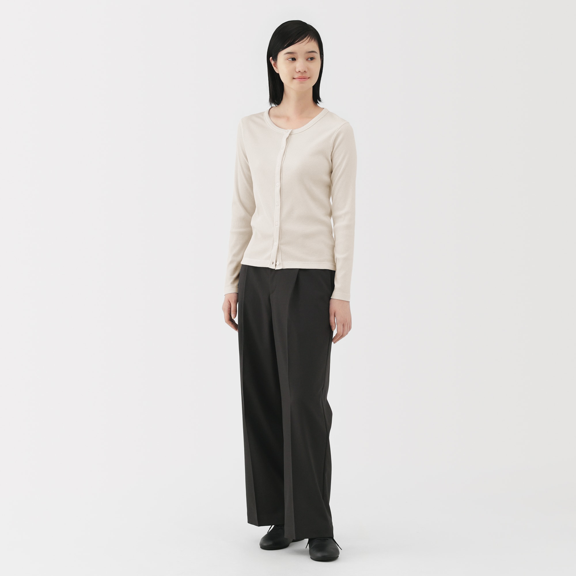 婦人　なめらかリブ編みクルーネック長袖カーディガン