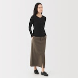 婦人　なめらかリブ編みクルーネック長袖カーディガン