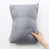 婦人　軽量ダウンポケッタブルフード付きジャケット