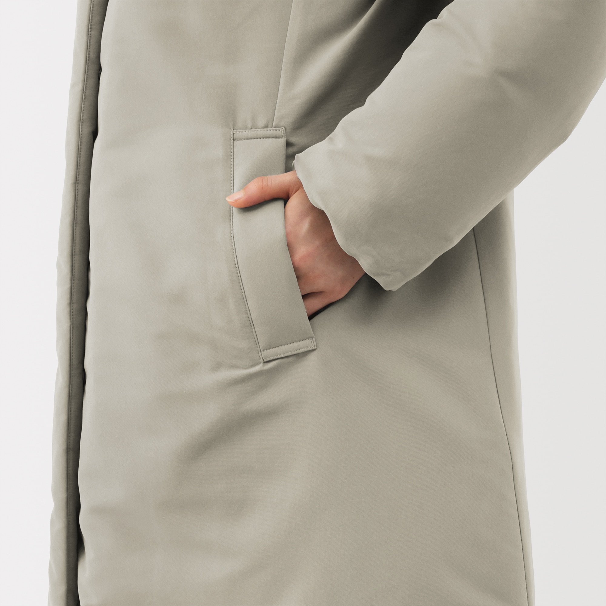 婦人　撥水ダウンロングコート