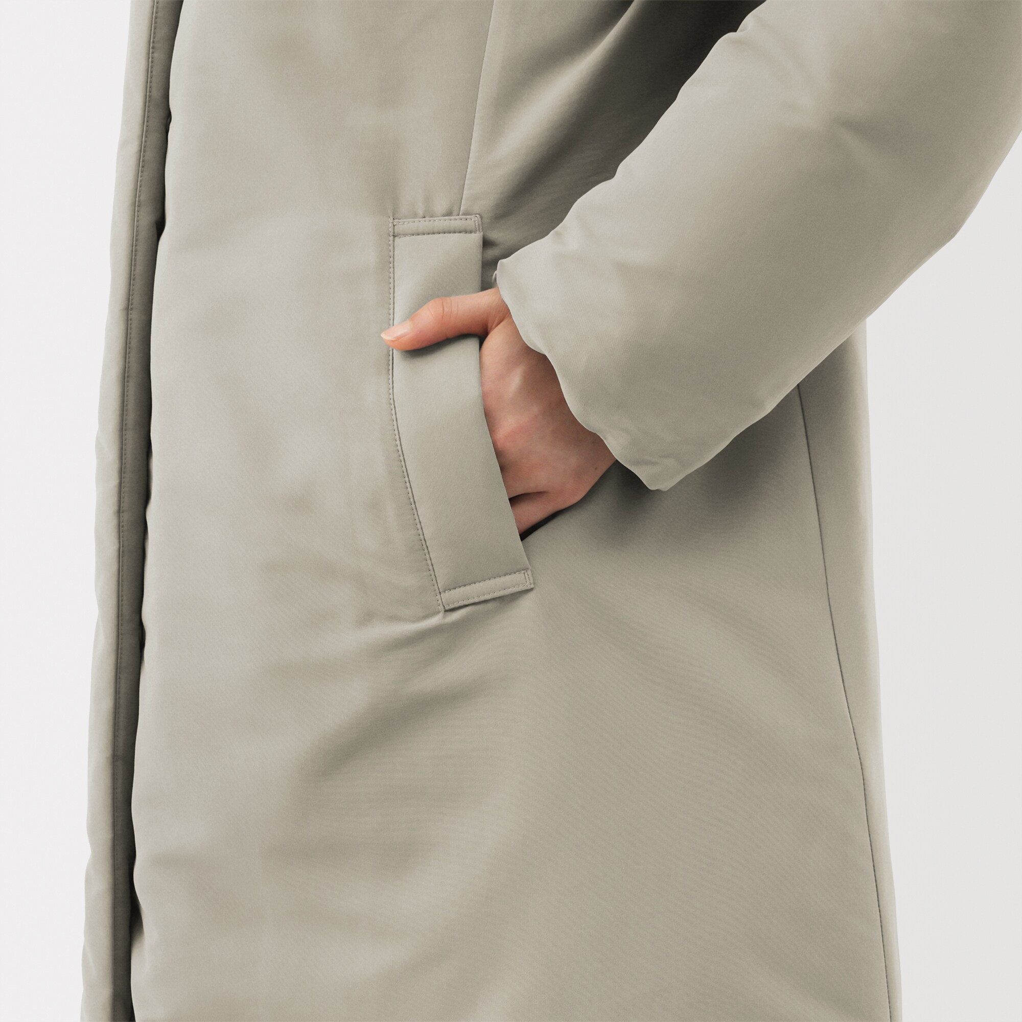 婦人　撥水ダウンロングコート